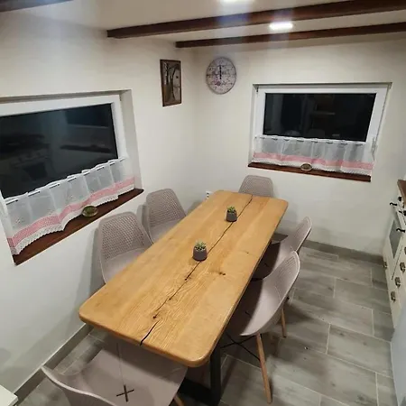 U Studanky Apartment Cvikov