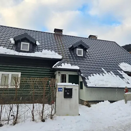 דירה U Studanky *